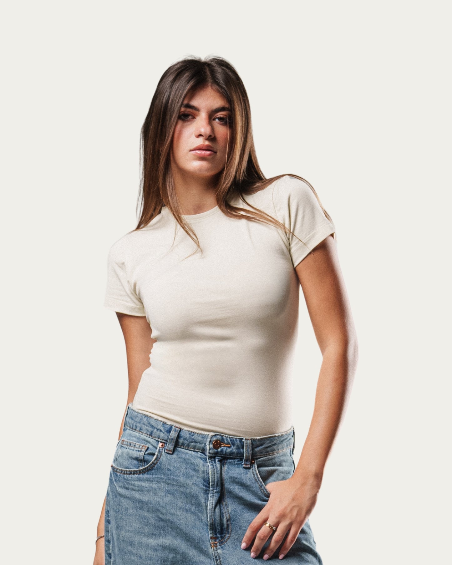 WOMEN’S PEARL STRETCH CREW TEE