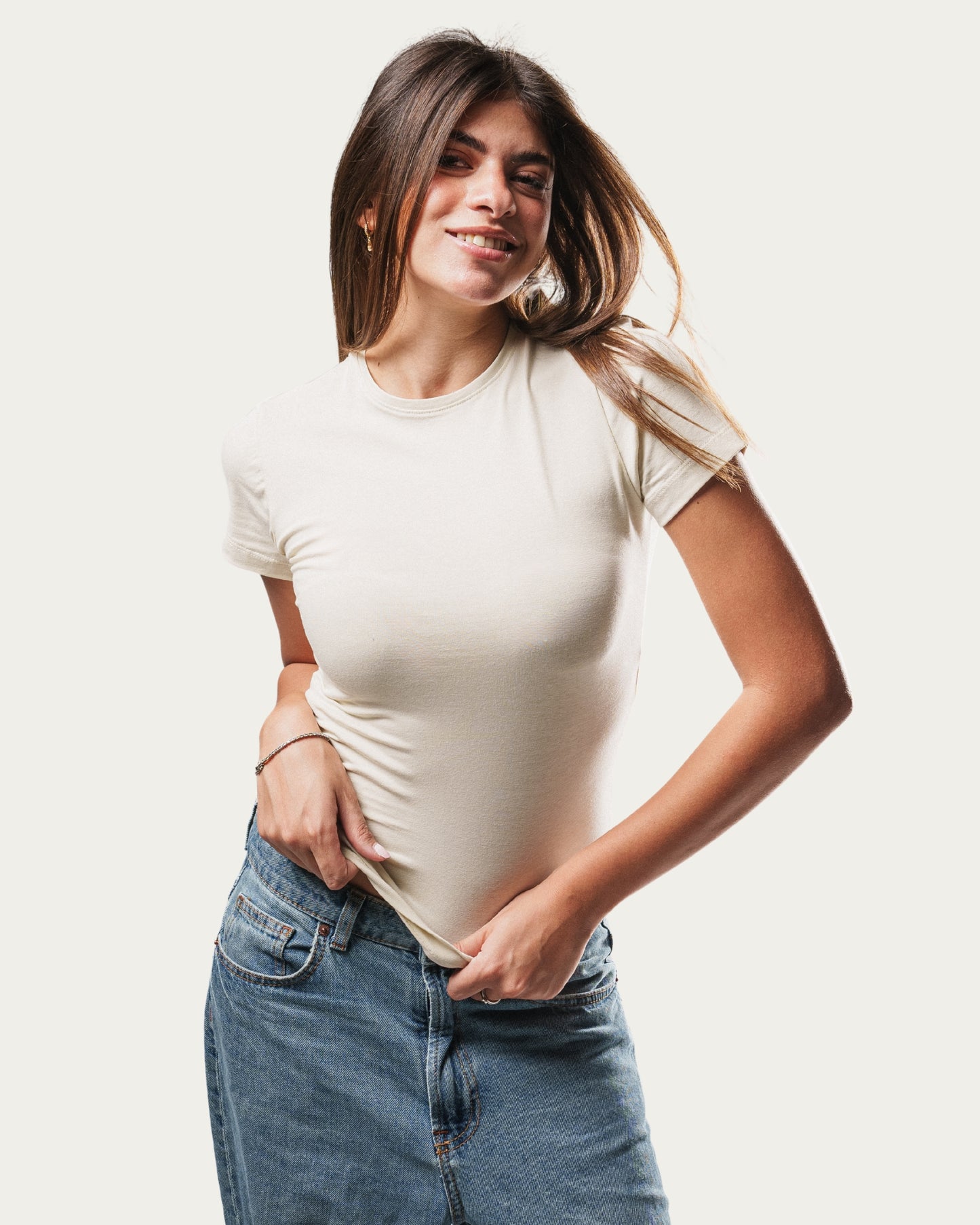 WOMEN’S PEARL STRETCH CREW TEE